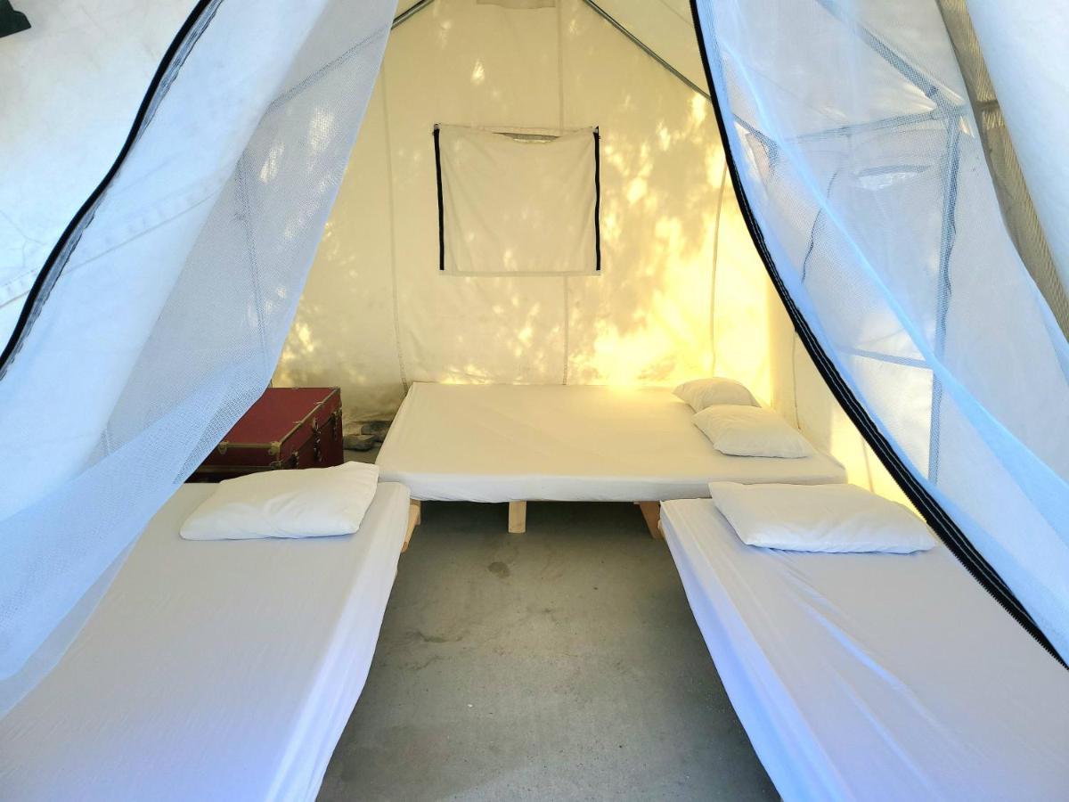 Panamint Springs Motel & Tents Экстерьер фото