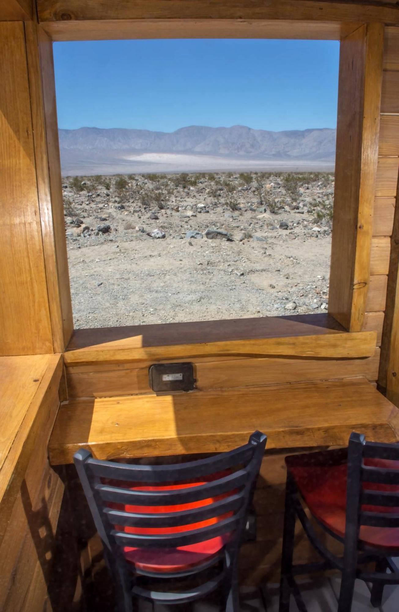 Panamint Springs Motel & Tents Экстерьер фото