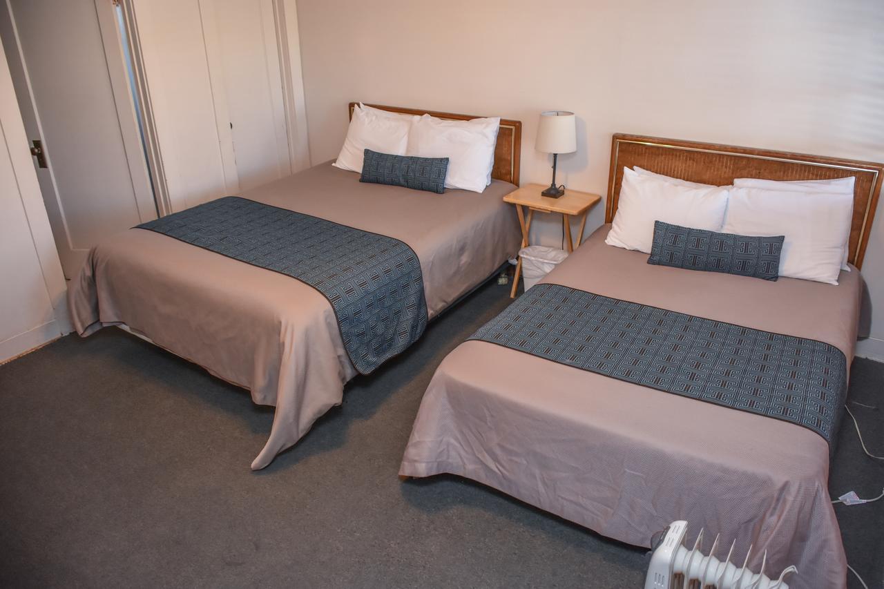 Panamint Springs Motel & Tents Экстерьер фото